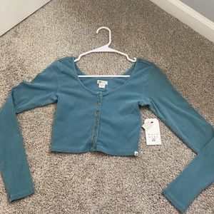 BILLABONG button up crop top